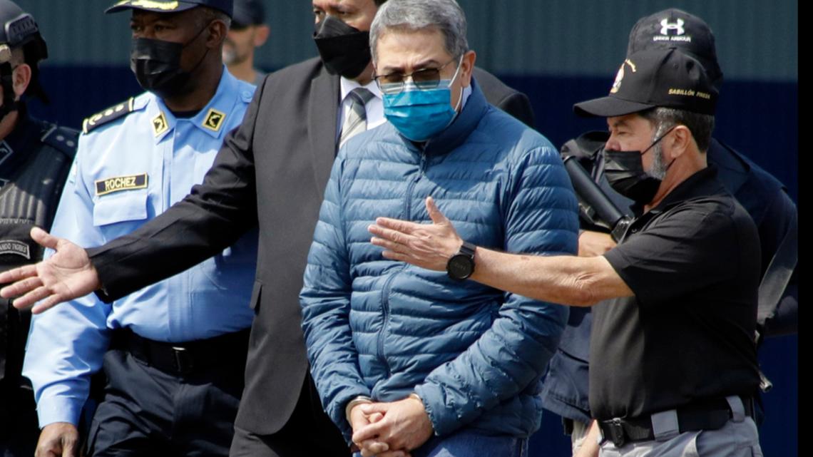 Trump says he will pardon the former president of Honduras, locked up in West Virginia