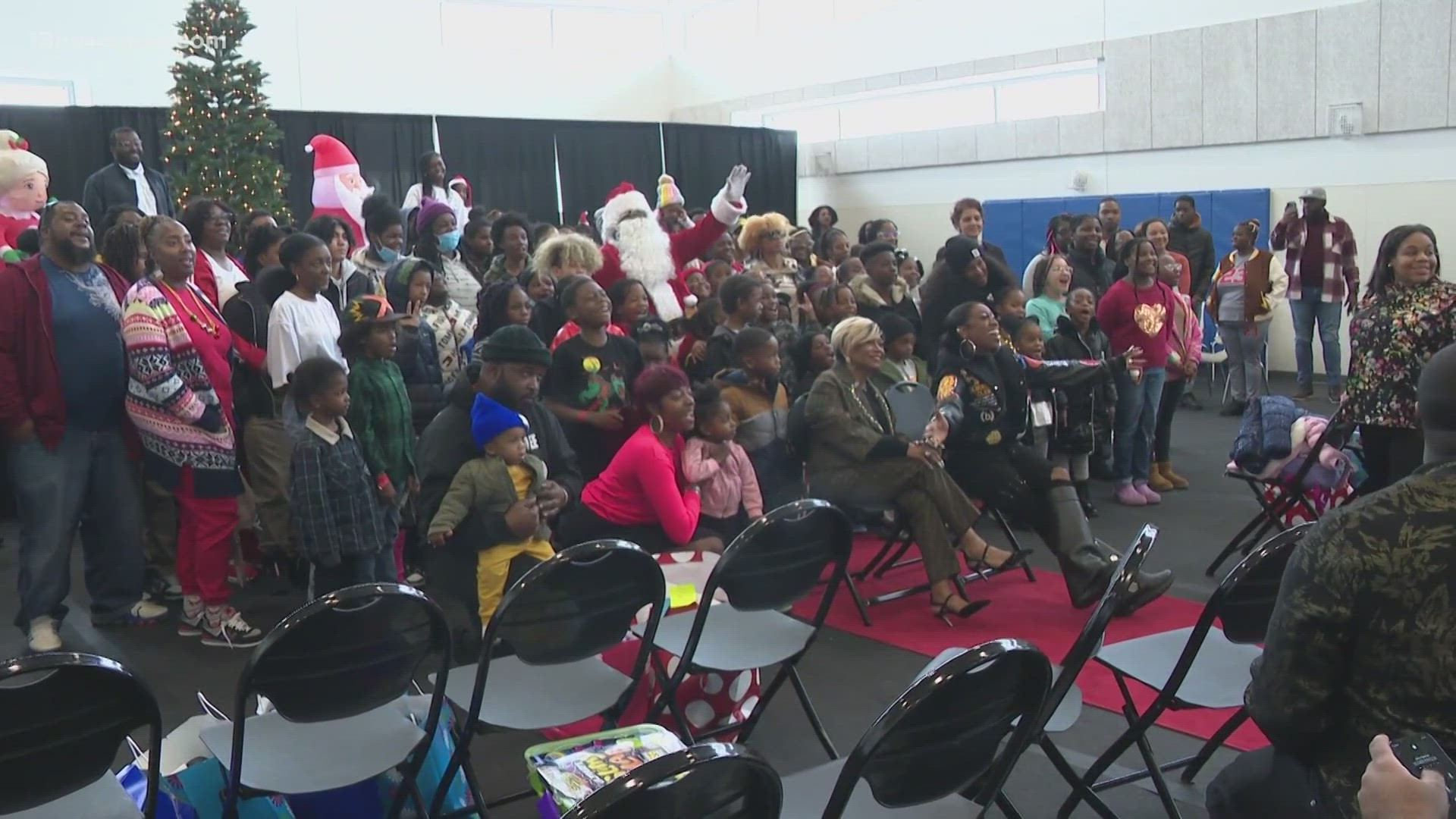 During Christmas on Missy Elliott Boulevard, the superstar handed out toys she donated to hundreds of kids across Hampton Roads.