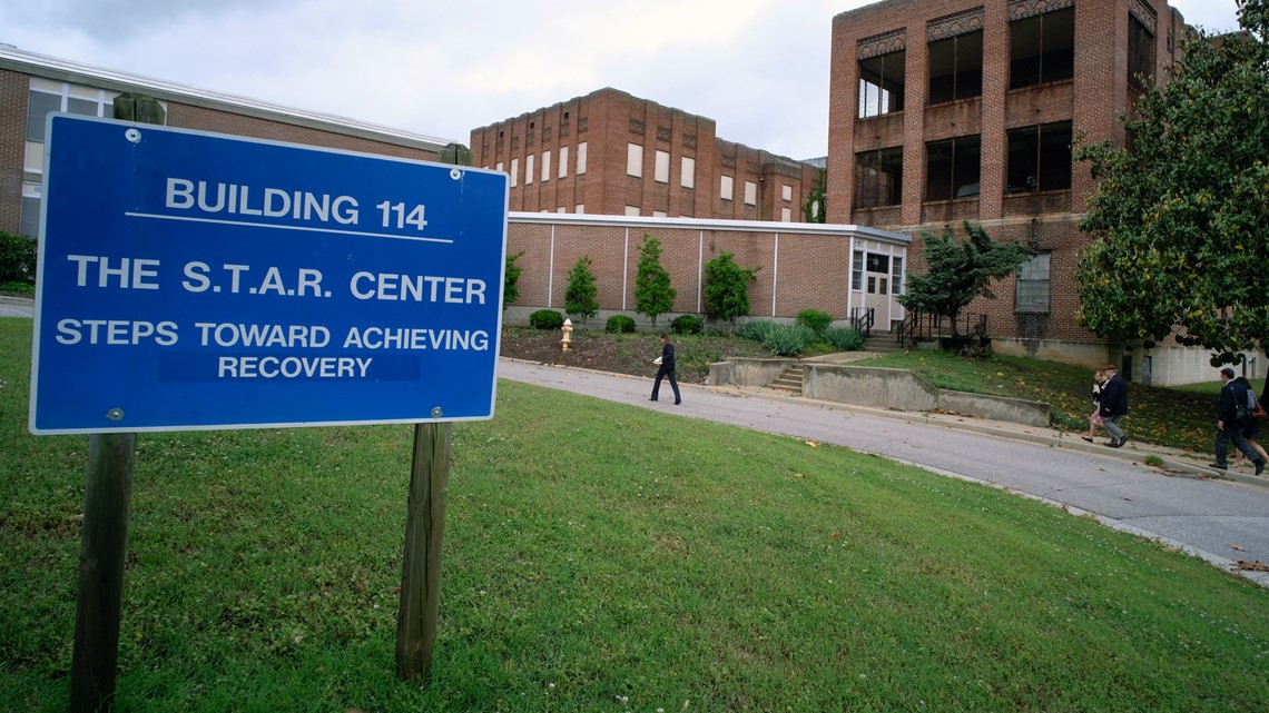 Virginia deputies charged with murder in man's death at mental hospital