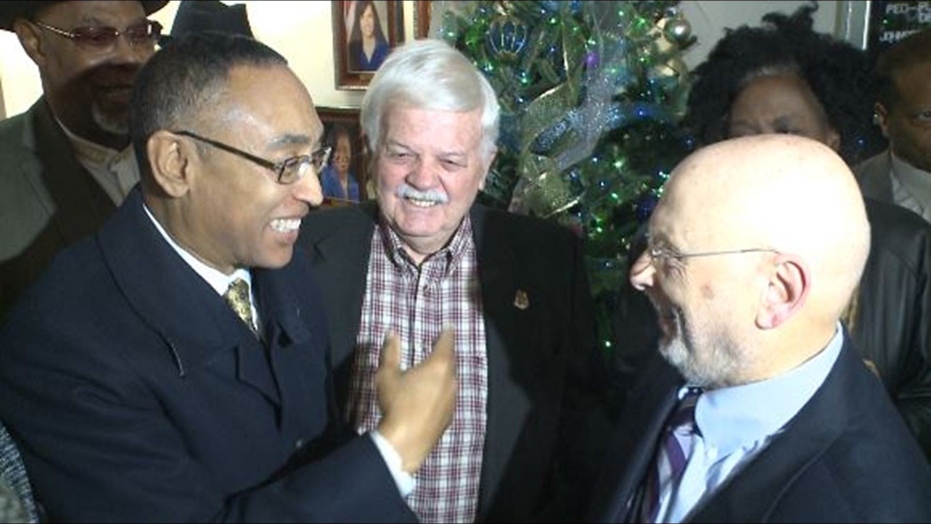 Burrell Ellis returns to work as DeKalb Co. CEO | wusa9.com